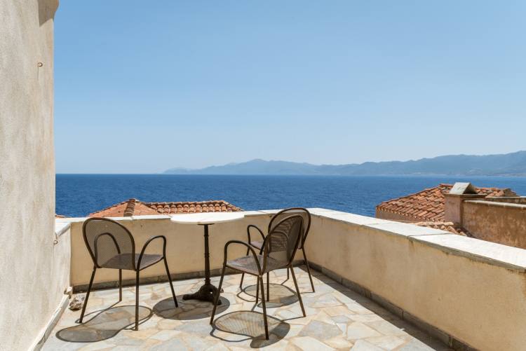 Goulas II - Overview